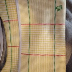 It is an excellent condition purse